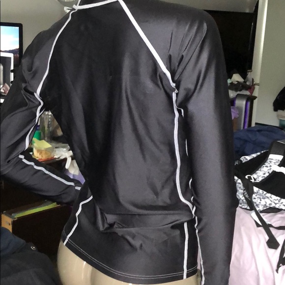 Hyperflex (Rash Guard) shirt - Picture 2 of 4